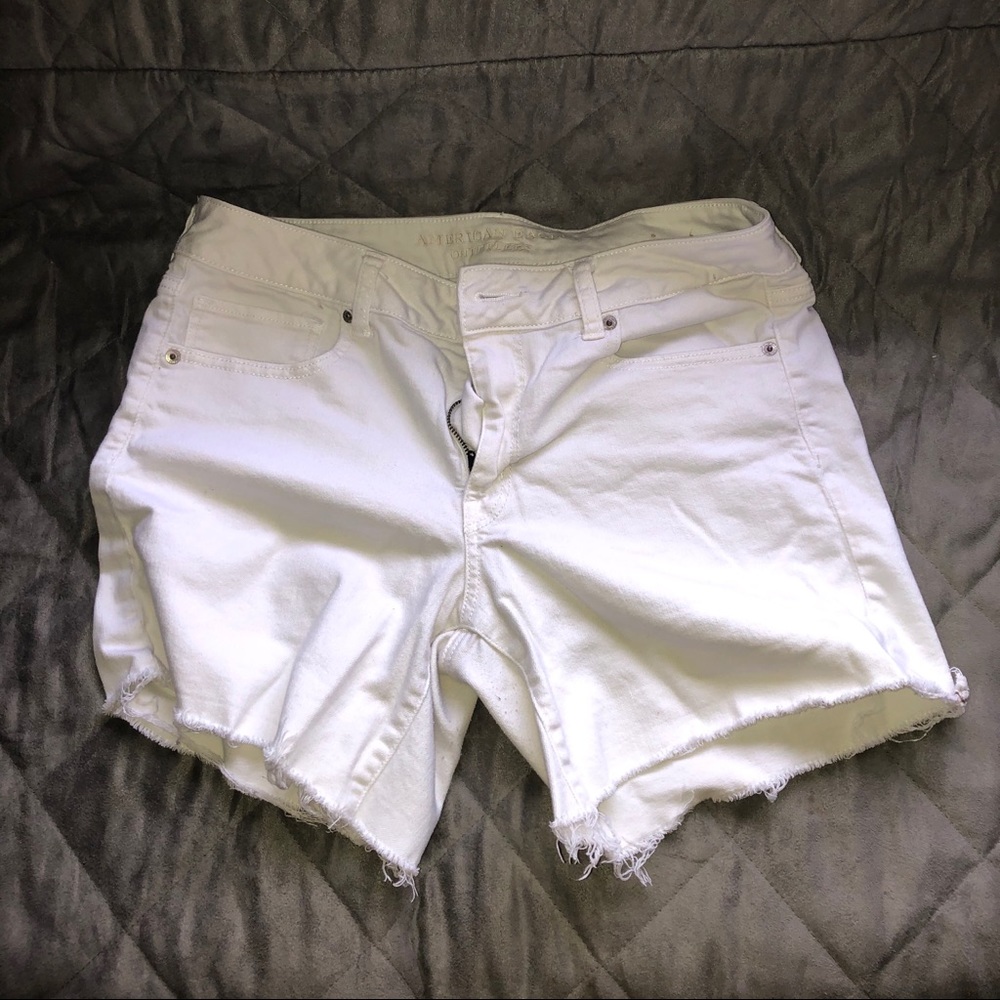White American Eagle Jean Shorts